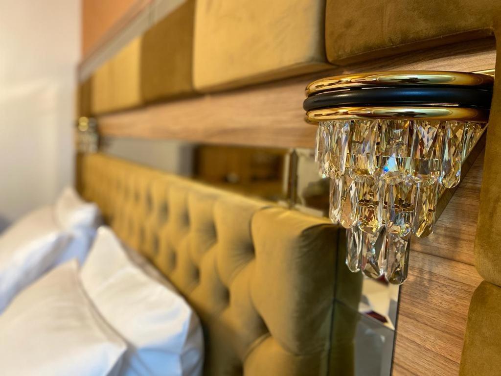 Vila Imperial One Luxury Boutique Hotel Făgăraş Buitenkant foto