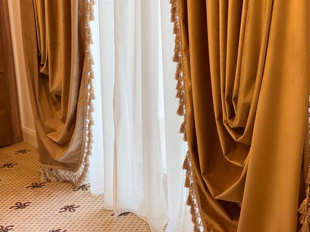 Vila Imperial One Luxury Boutique Hotel Făgăraş Buitenkant foto